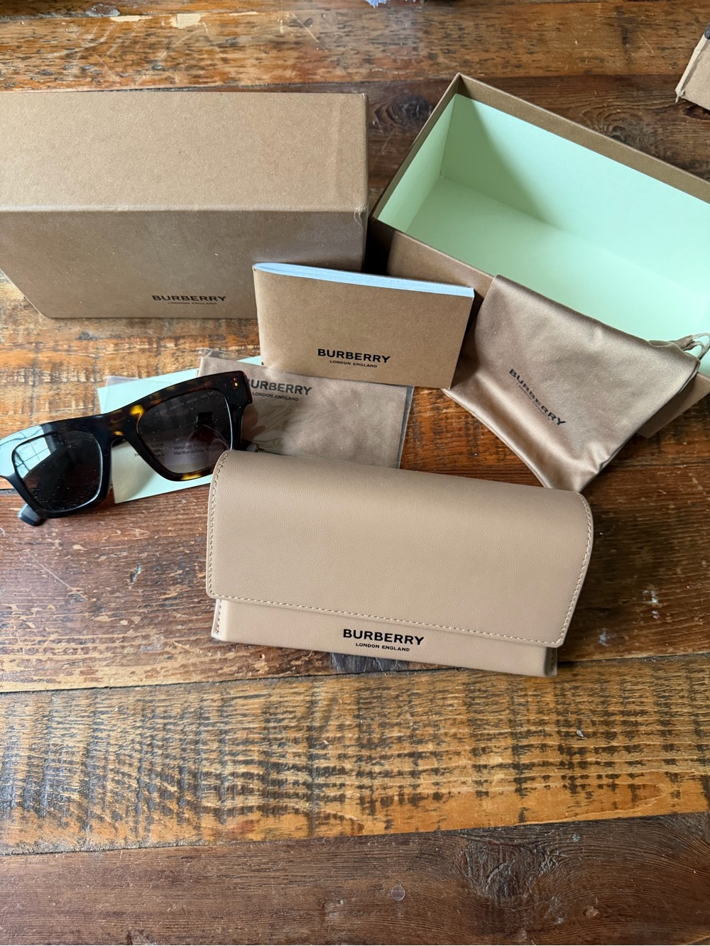 New Burberry Sunglasses 49mm Havana brown